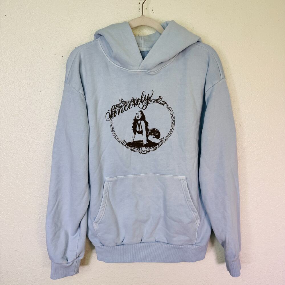 Kali Uchis Hoodie Medium The Sincerely Tour Sweater Official Concert Merch 2025